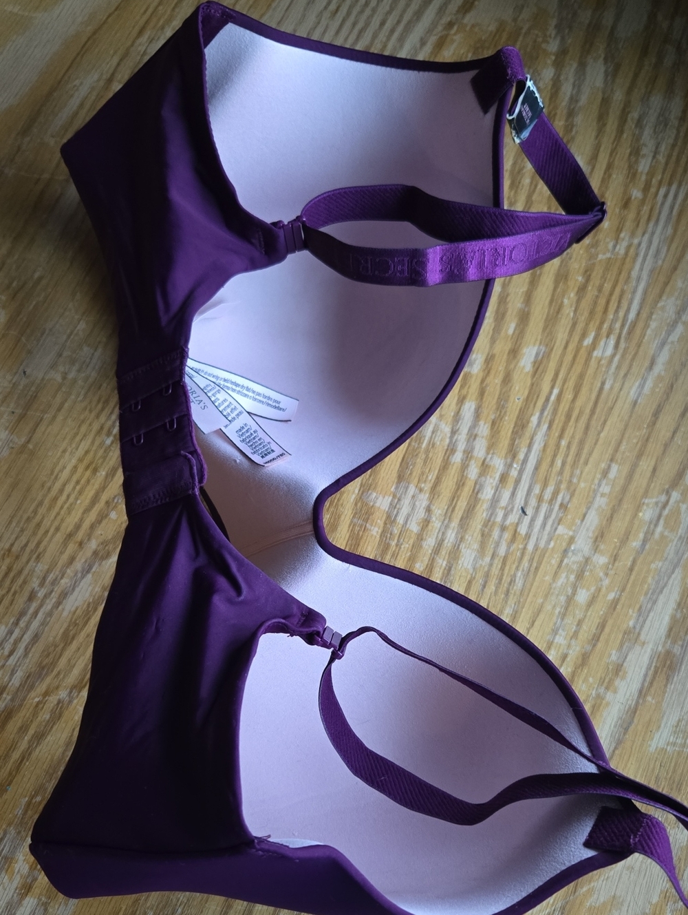 VICTORIA'S SECRET T-SHIRT LIGHTLY LINED WIRELESS BRA SIZE 36DDD - Picture 6 of 8